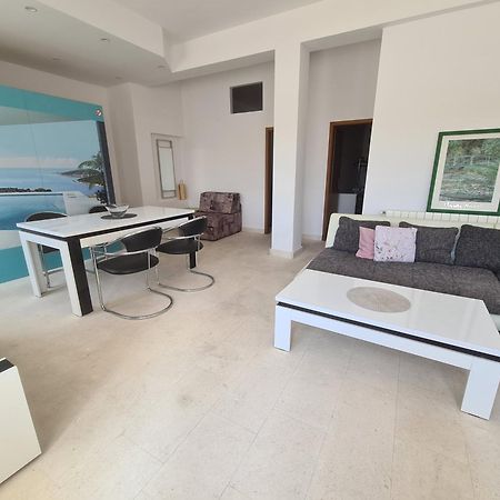 Bridge And Beach Apartments Trogir Eksteriør billede