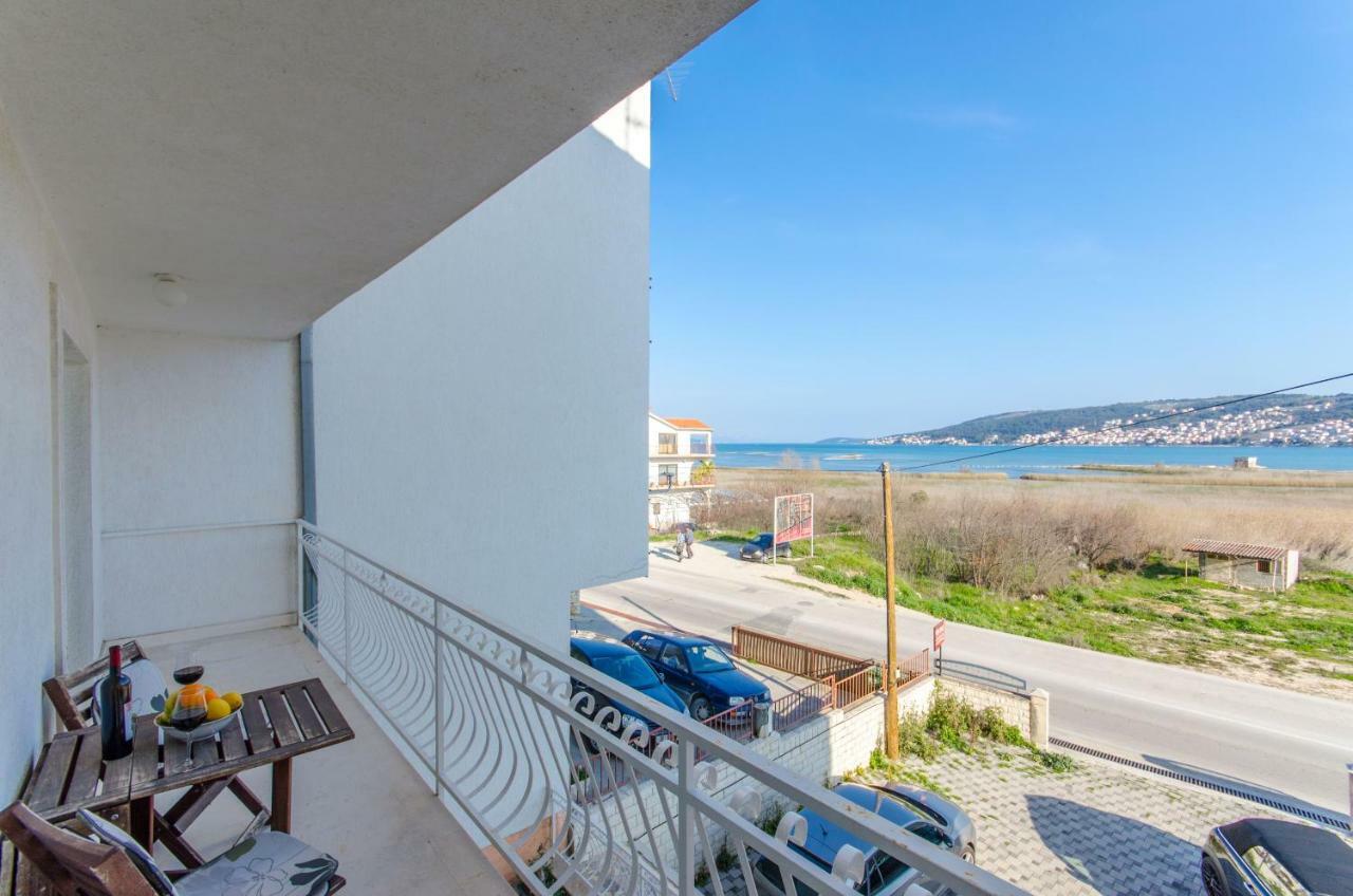 Bridge And Beach Apartments Trogir Eksteriør billede