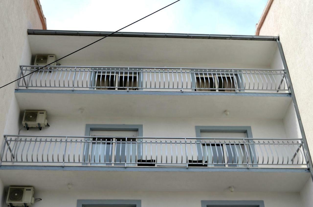Bridge And Beach Apartments Trogir Eksteriør billede